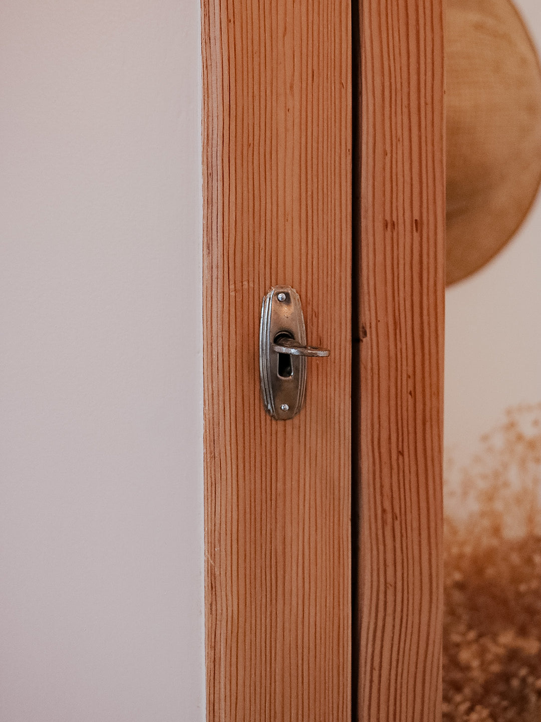 blandine-armoire-pin-206-11