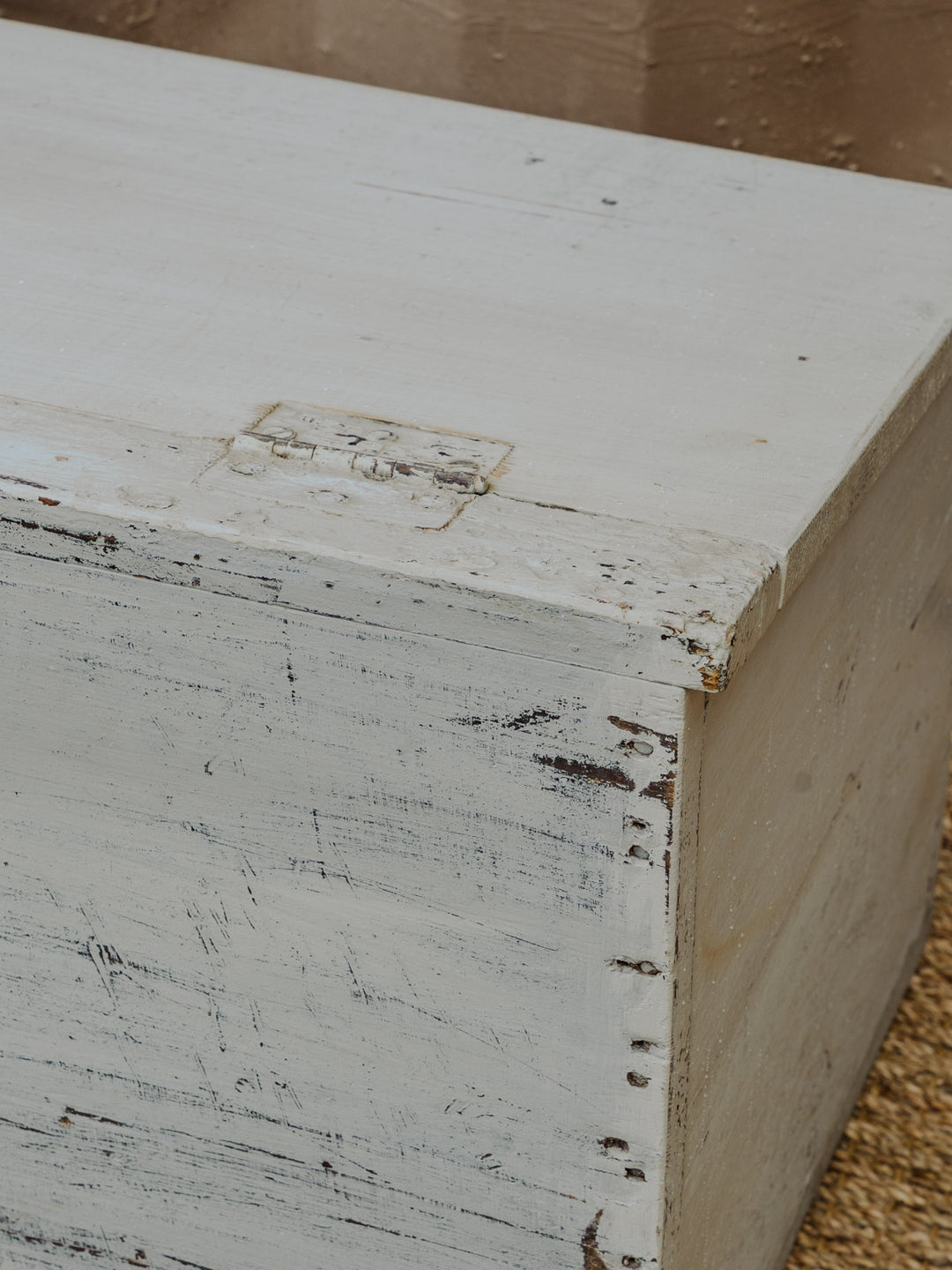 lucien-coffre-bois-107-7