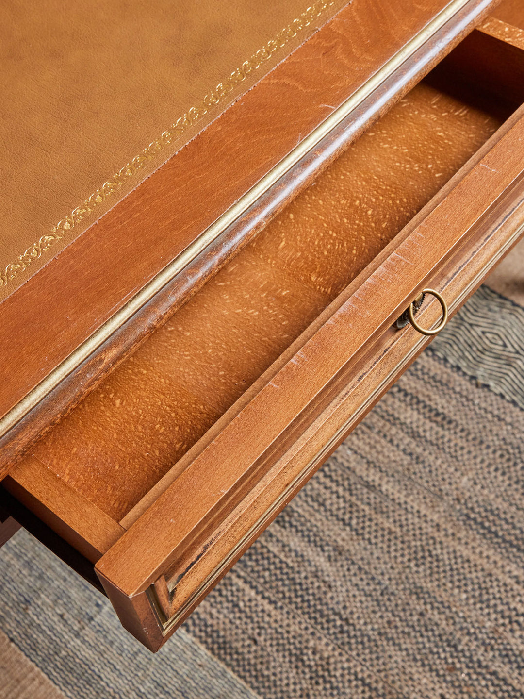 edouard-bureau-bois-504-4