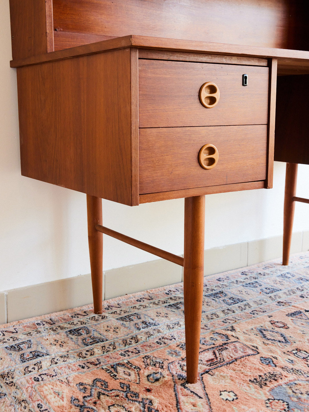 yvan-bureau-bois-597-7
