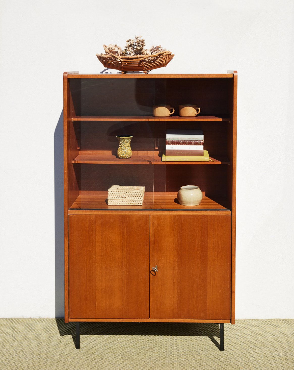 victoria-vitrine-bois-1340-1
