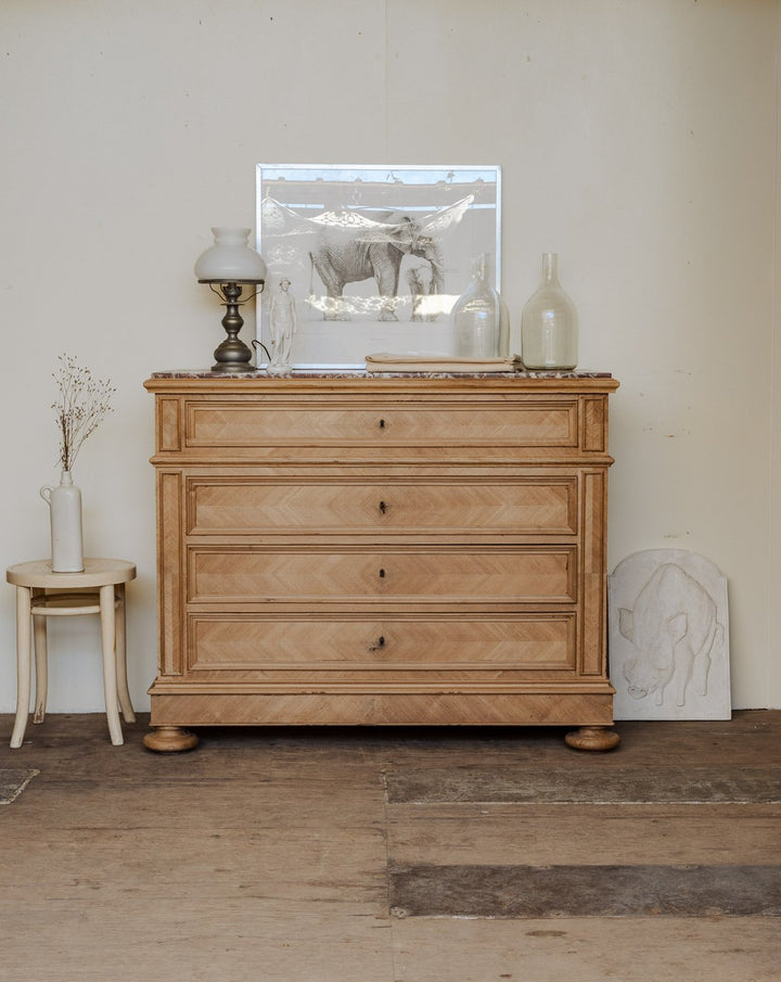 olga-commode-marbre-324-1