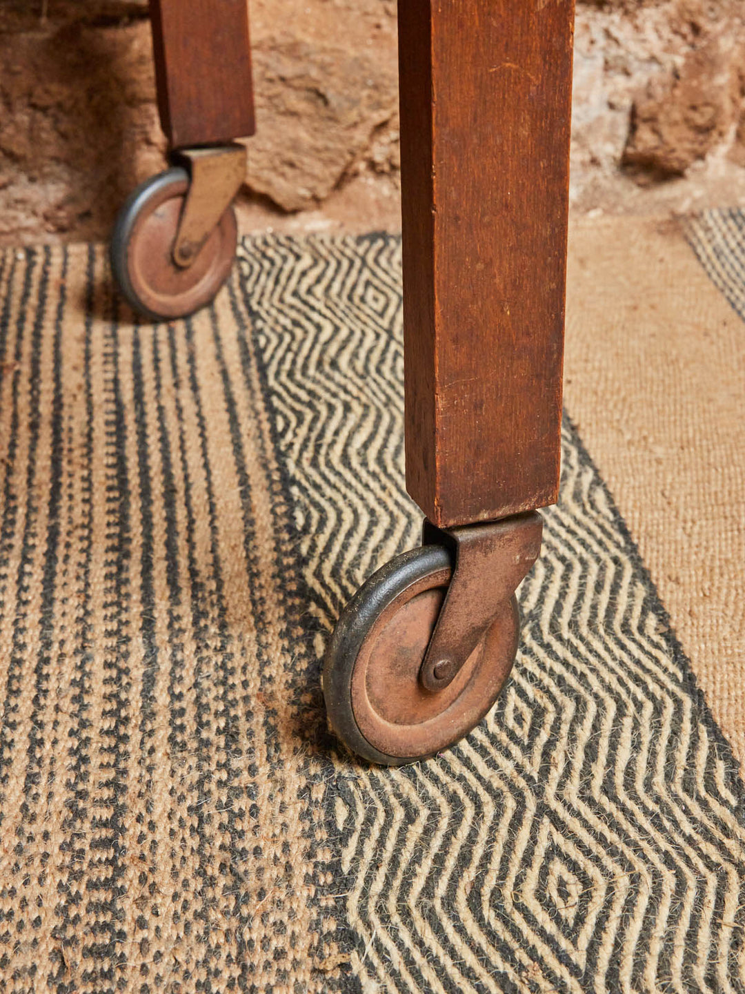 henriette-desserte-bois-146-7