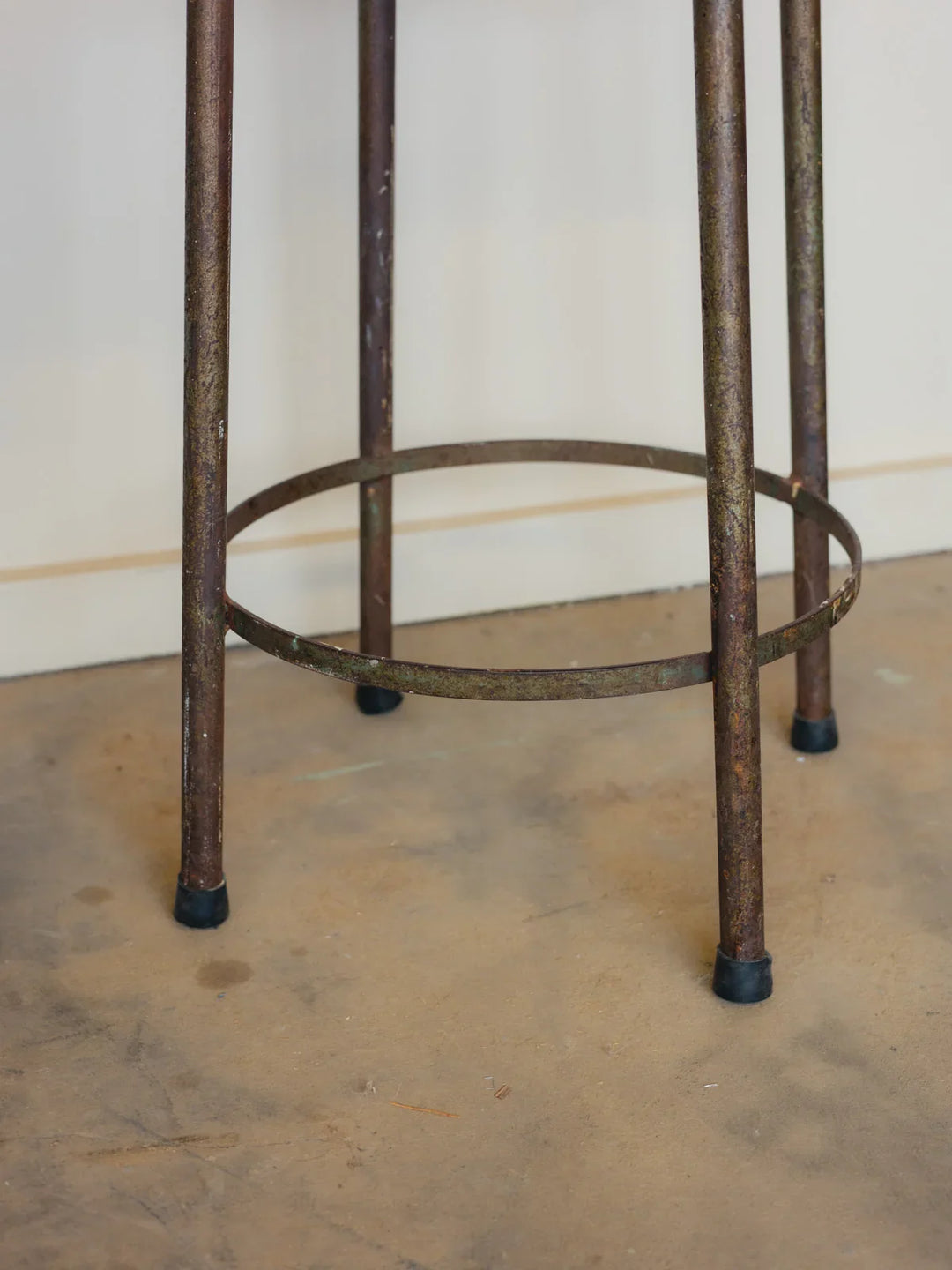 regis-tabouret-bois-839-6