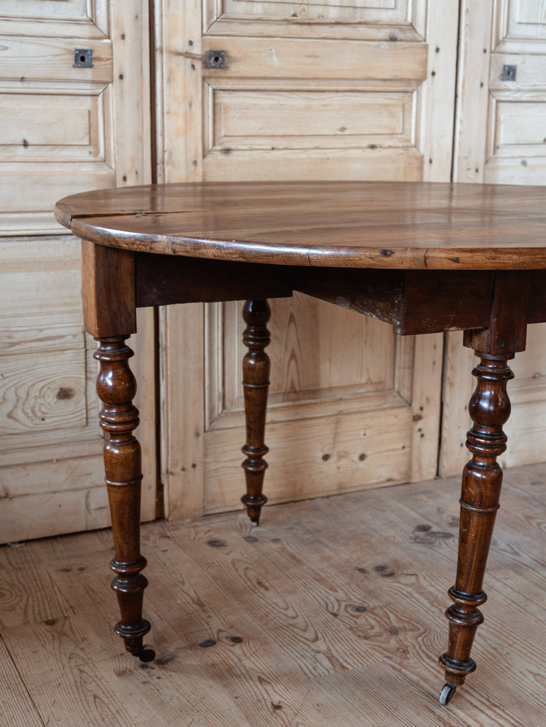 romy-table-a-manger-noyer-1615-5