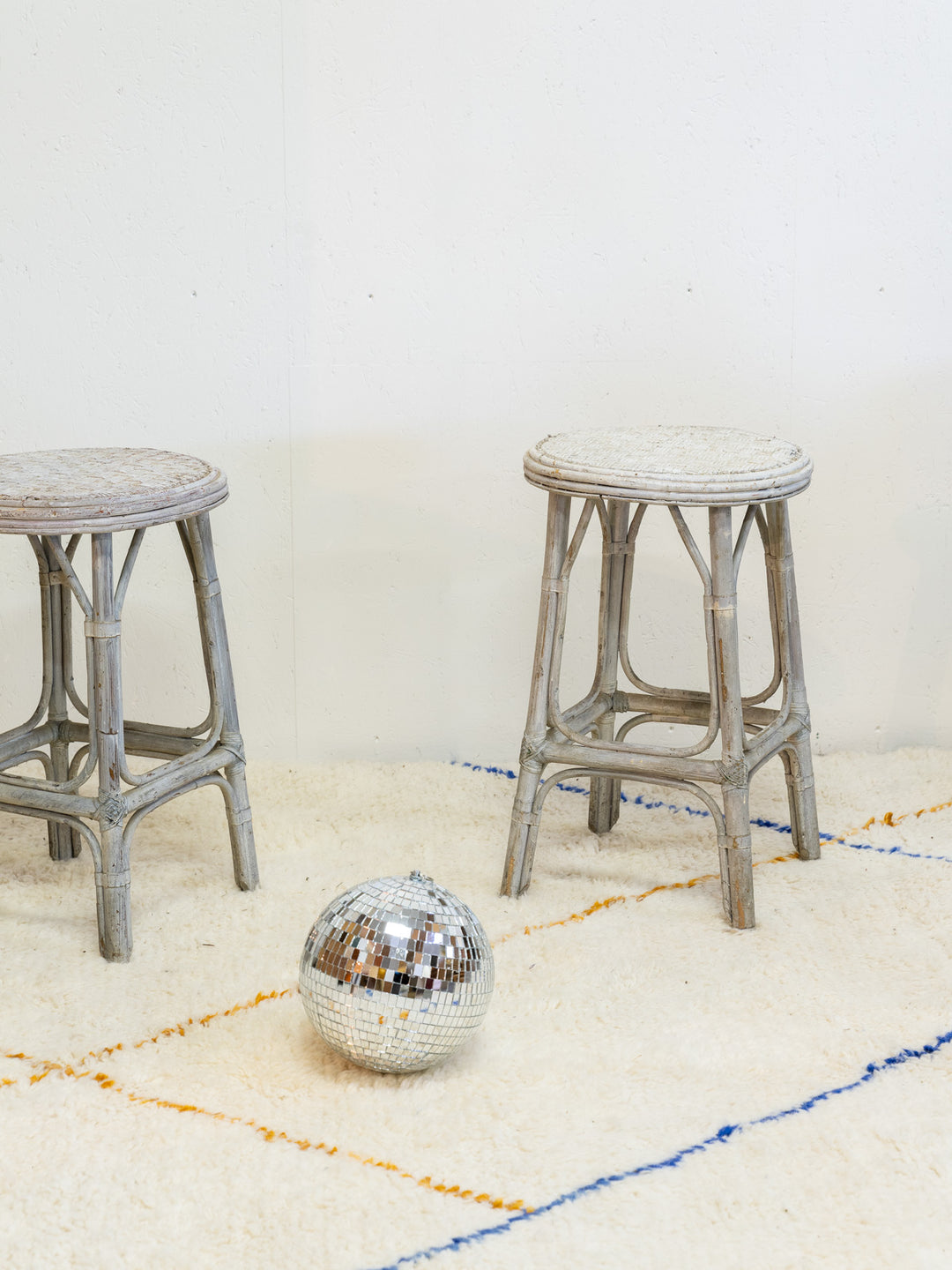 regis-tabouret-rotin-788-3