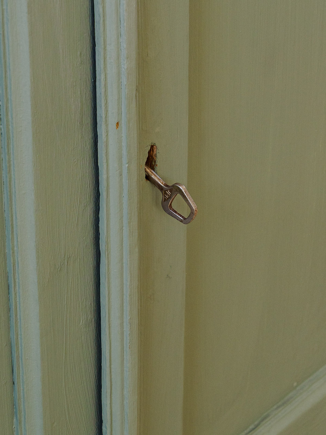 gilbert-buffet-bois-755-9