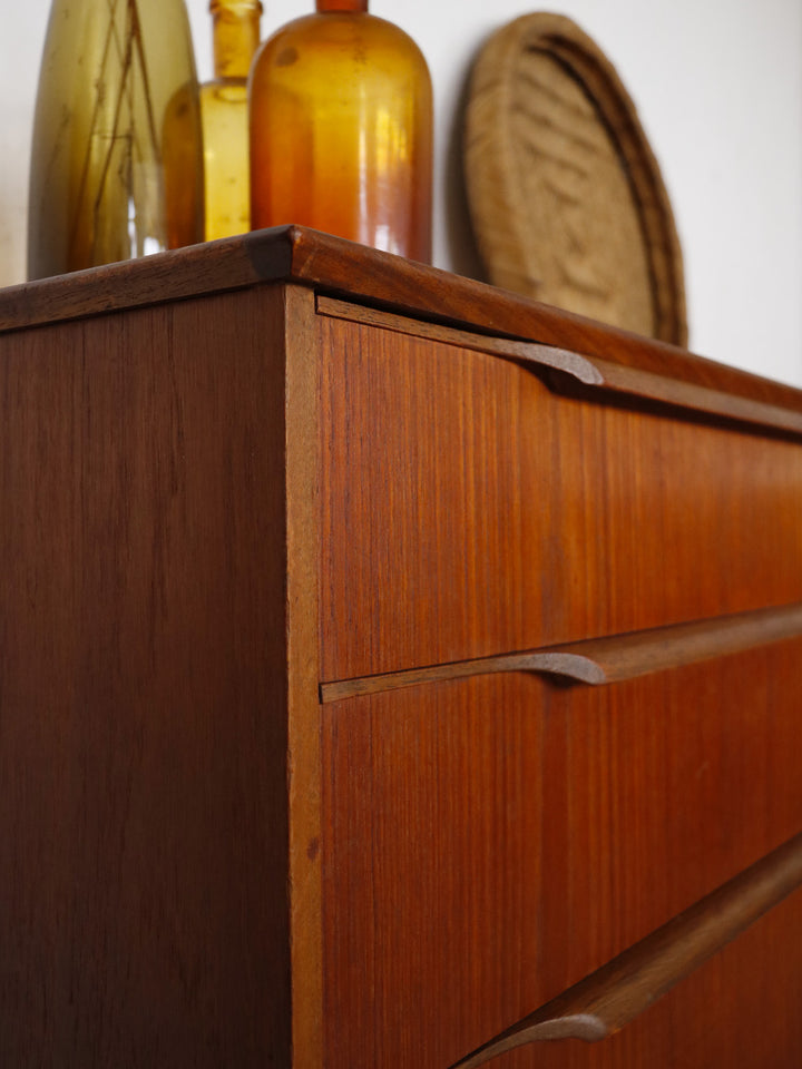 margaret-enfilade-teck-340-8