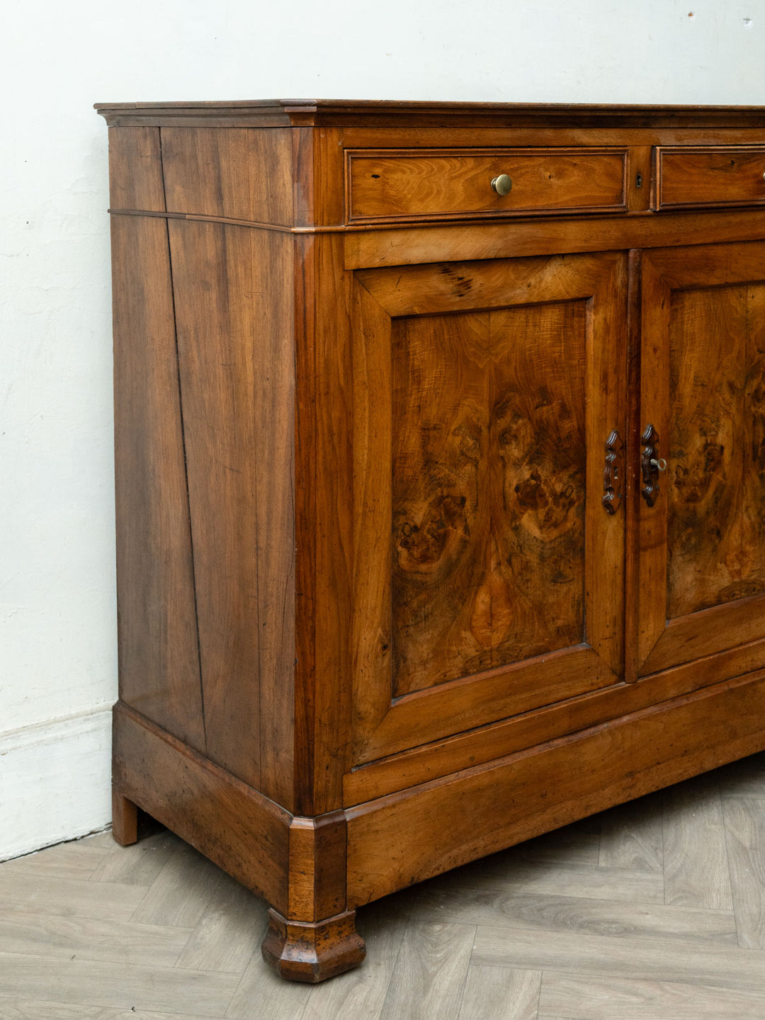 gilbert-buffet-noyer-1955-5