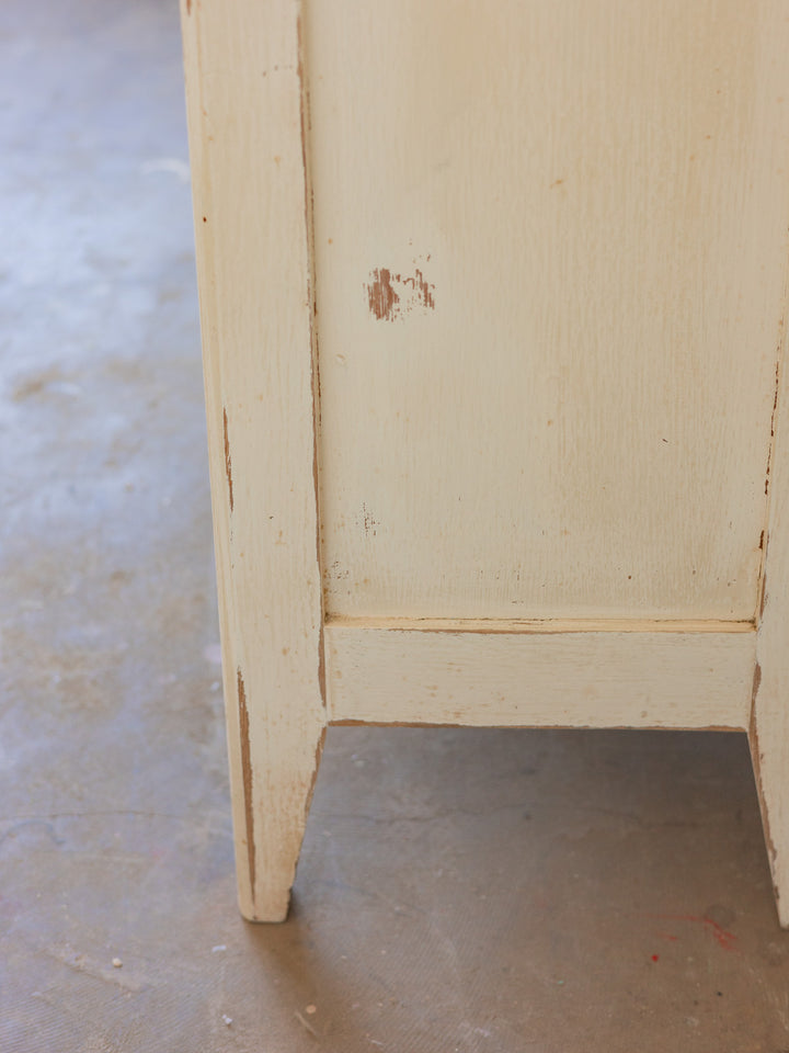 garance-commode-bois-blanc-patine-746-8