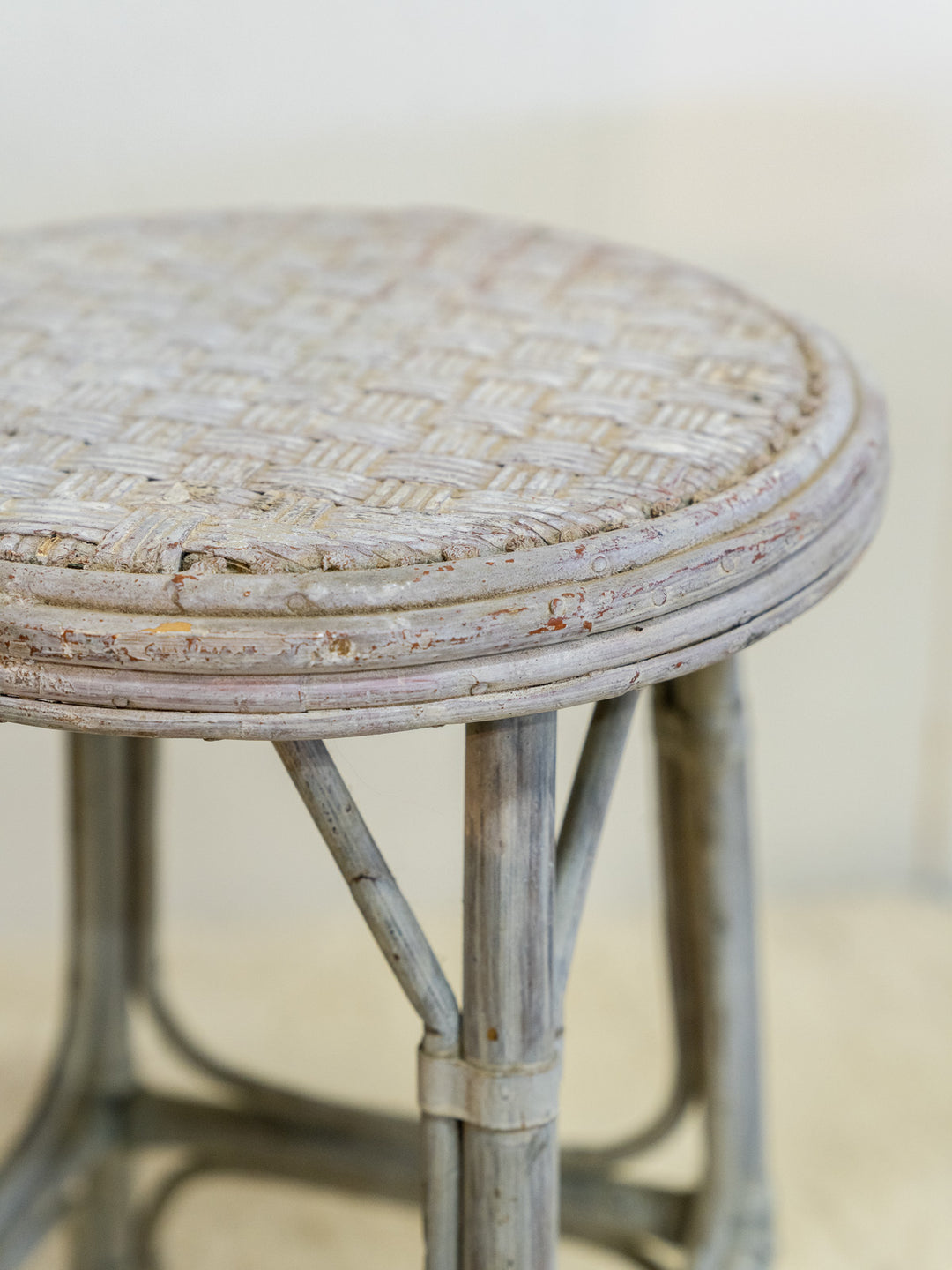 regis-tabouret-rotin-788-5