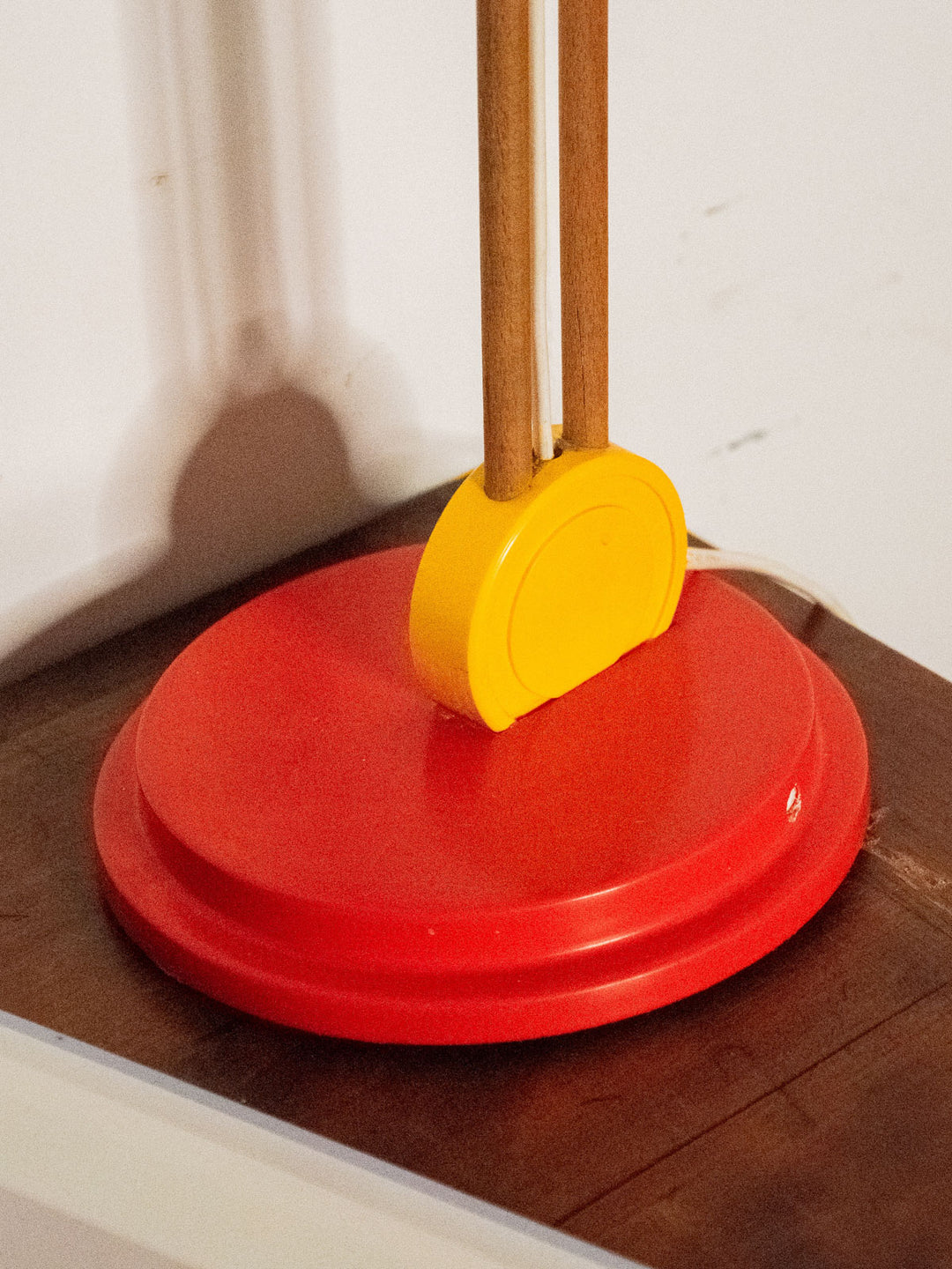 julia-lampe-à-poser-plastique-bois-525-5