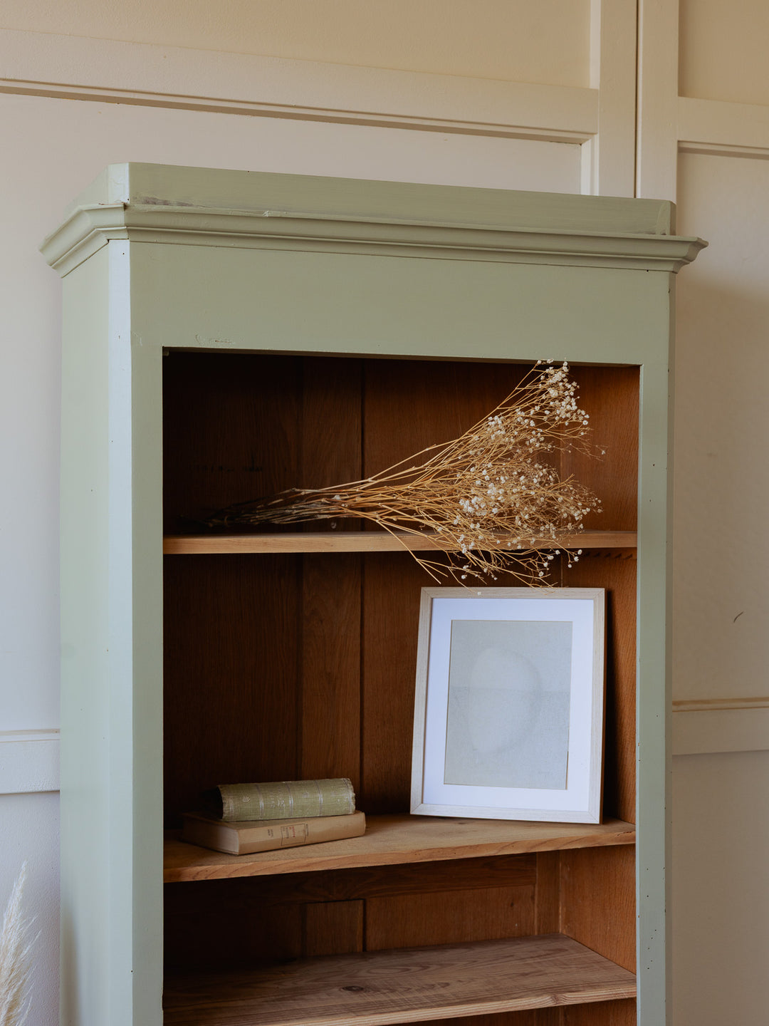 madeleine-bibliotheque-bois-etroite-haute-722-7