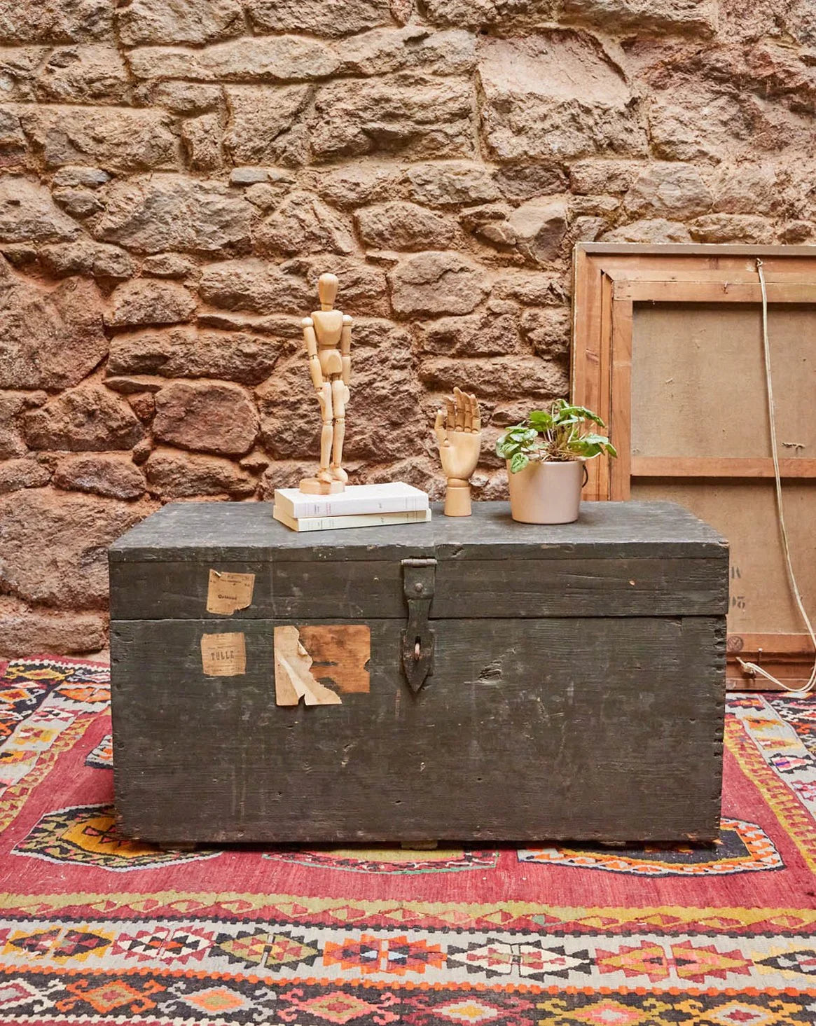 Our second-hand decorations