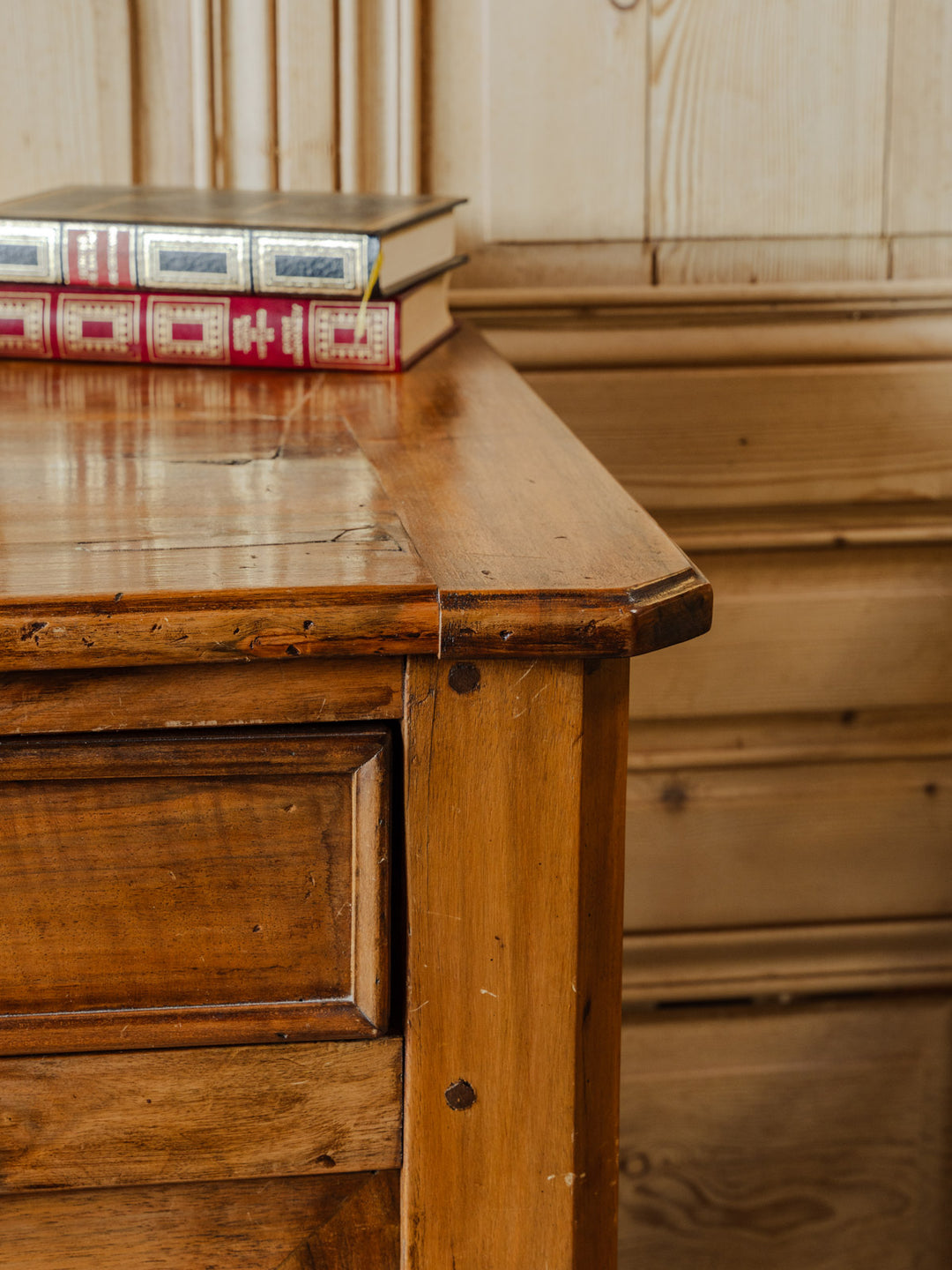 margaret-enfilade-bois-471-9