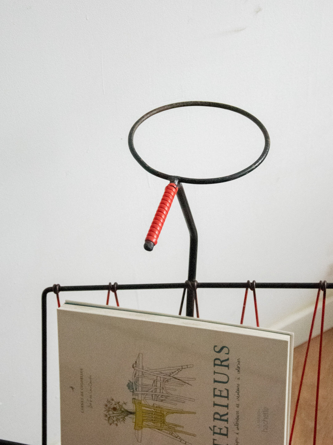 marius-porte-revue-metal-239-5