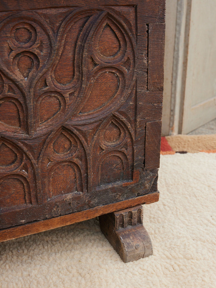lucien-coffre-bois-ancien-220-4