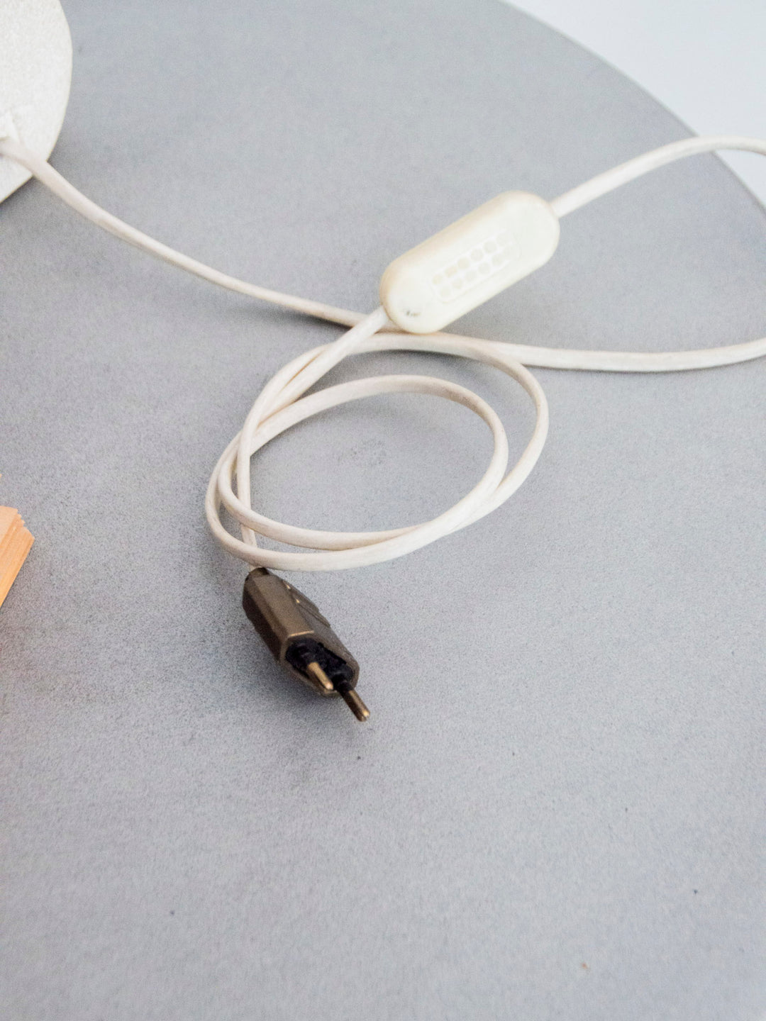 julia-lampe-à-poser-pierre-862-8