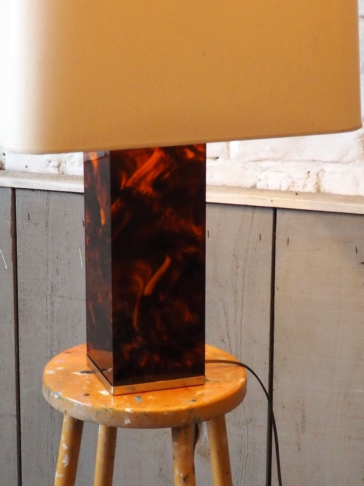 julia-lampe-à-poser-plexiglass-630-4