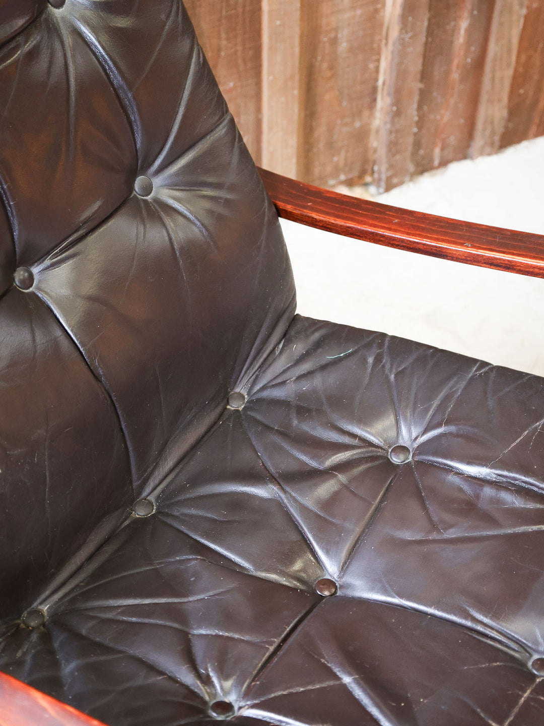 ernest-fauteuil-cuir-673-7