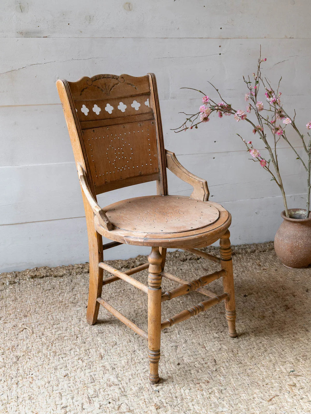 claude-chaise-bois-1016-3