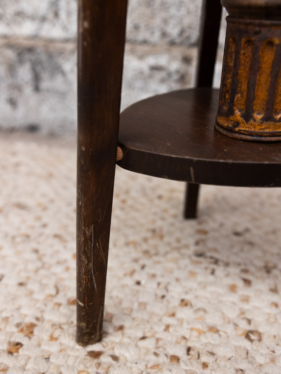 axel-tabouret-bois-tripode-721-6