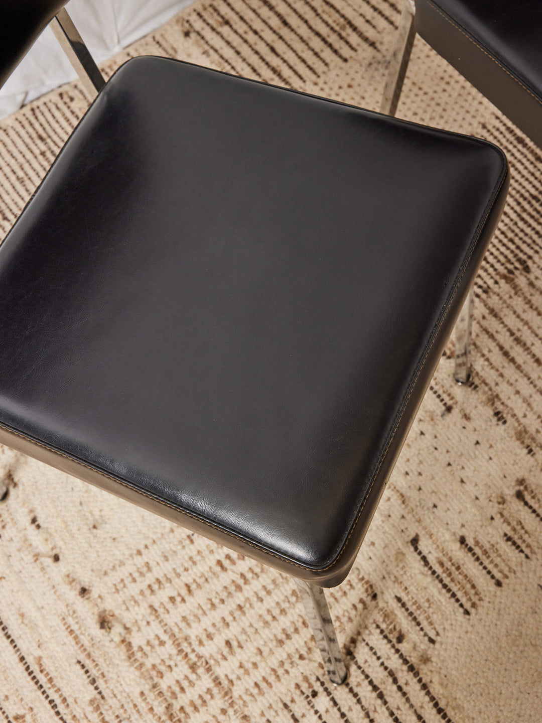 alma-chaise-skaï-1227-6