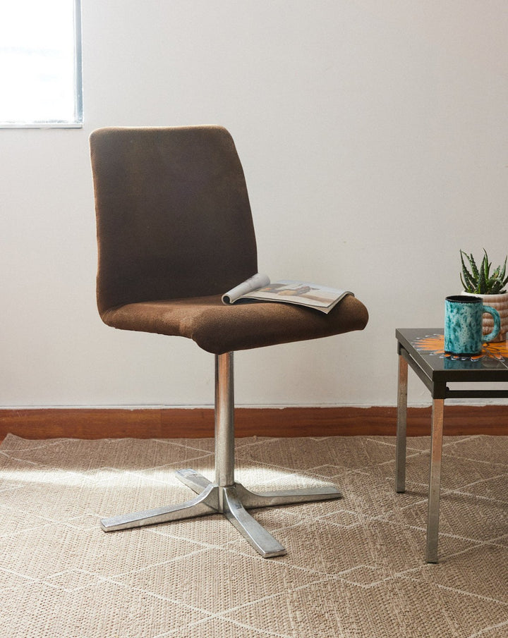alma-chaise-chrome-1658-1