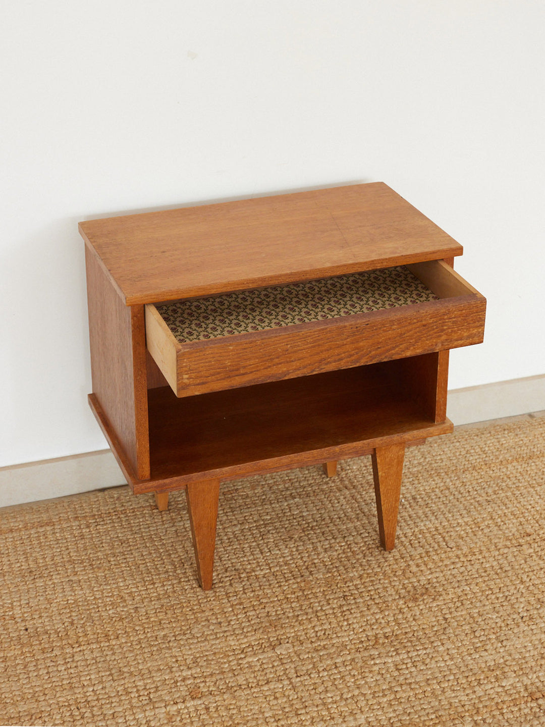 maia-table-chevet-bois-1630-3