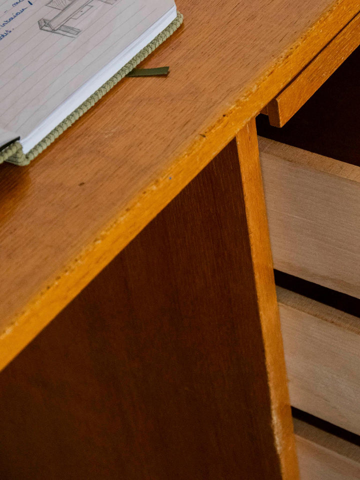 yvan-bureau-bois-526-10