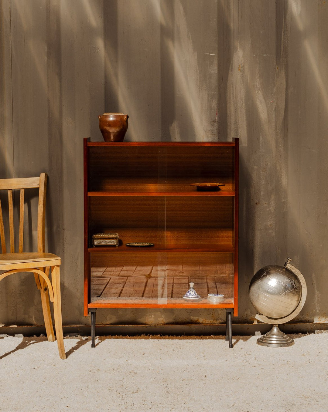 victoria-vitrine-bois-1317-1