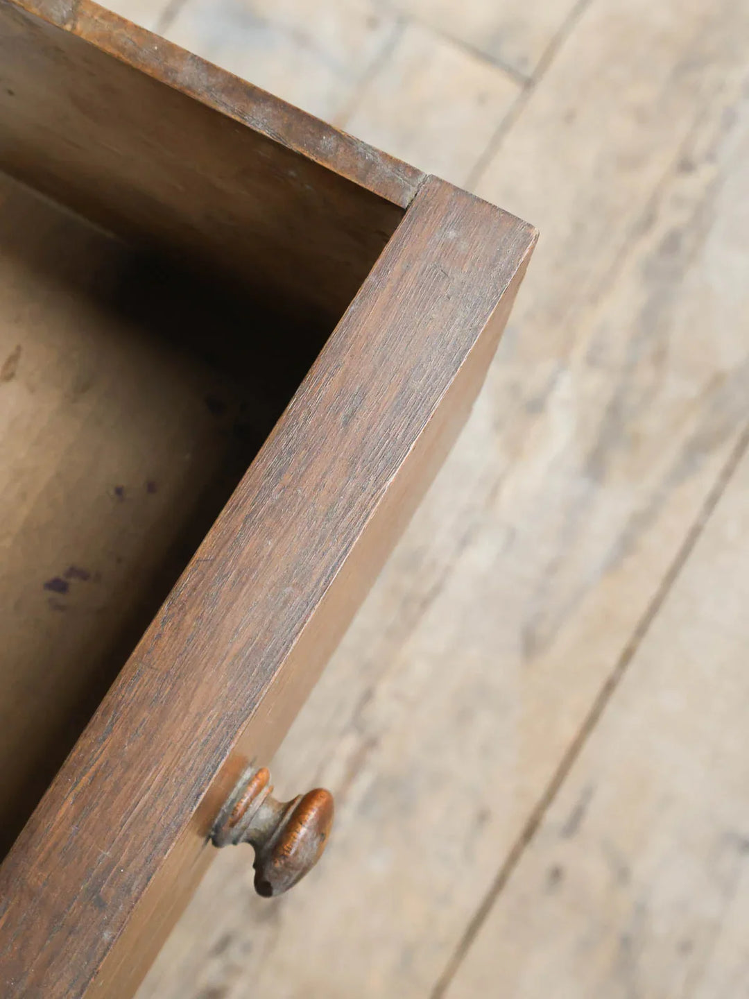 edouard-bureau-bois-654-4
