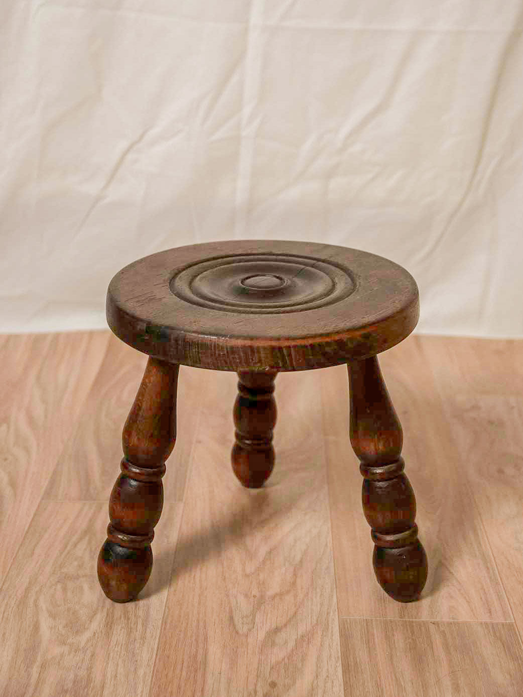 regis-tabouret-bois-705-2