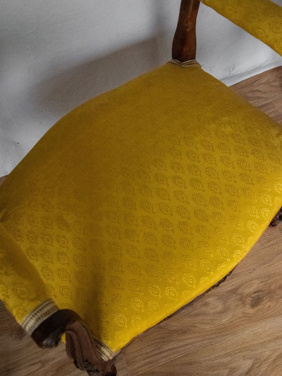 jean-philippe-pouf-bois-73-7