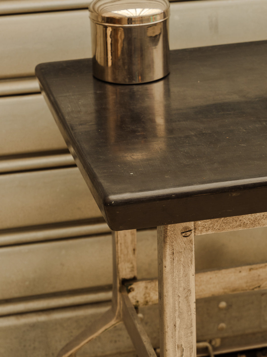 hanna-table-appoint-fer-1627-5