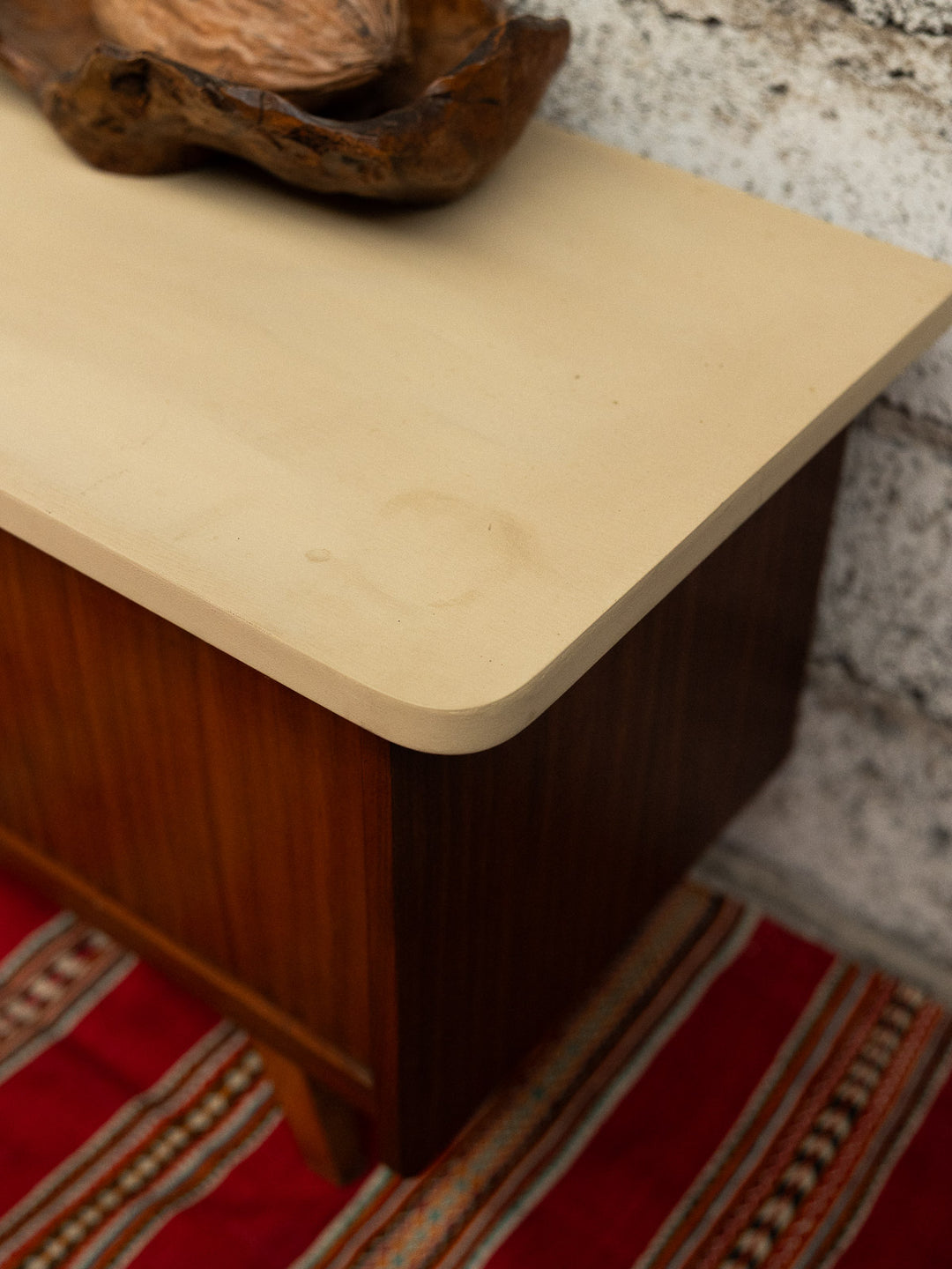 margaret-enfilade-bois-imposante-524-10