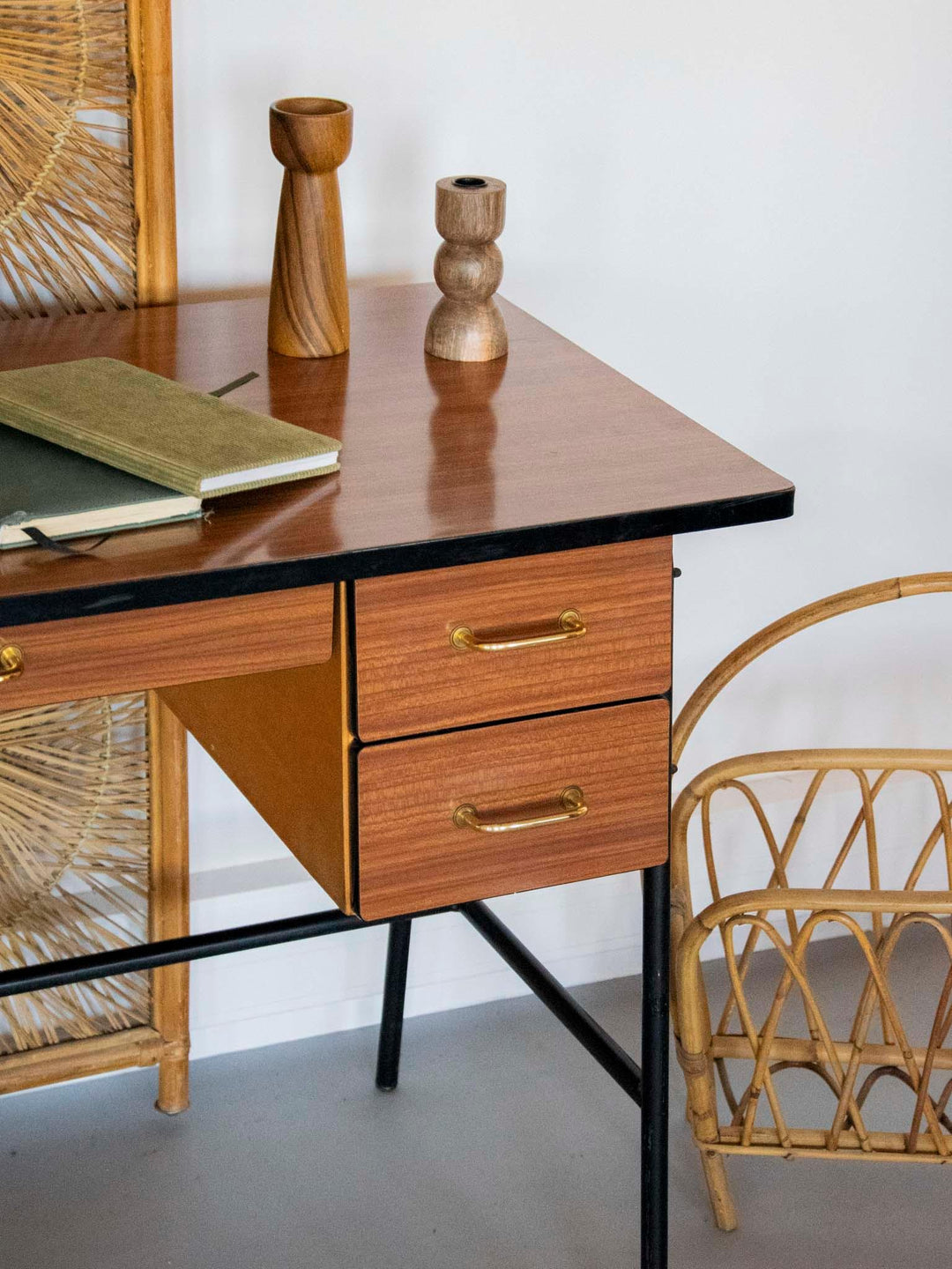 yvan-bureau-formica-525-3