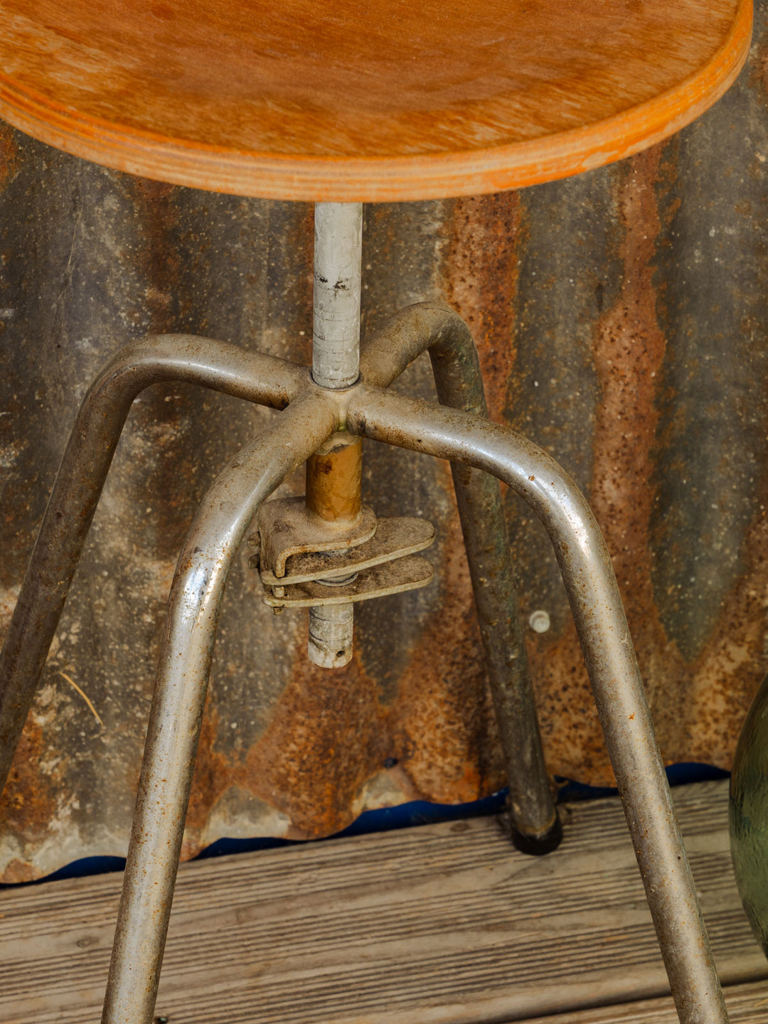 regis-tabouret-bois-1618-5
