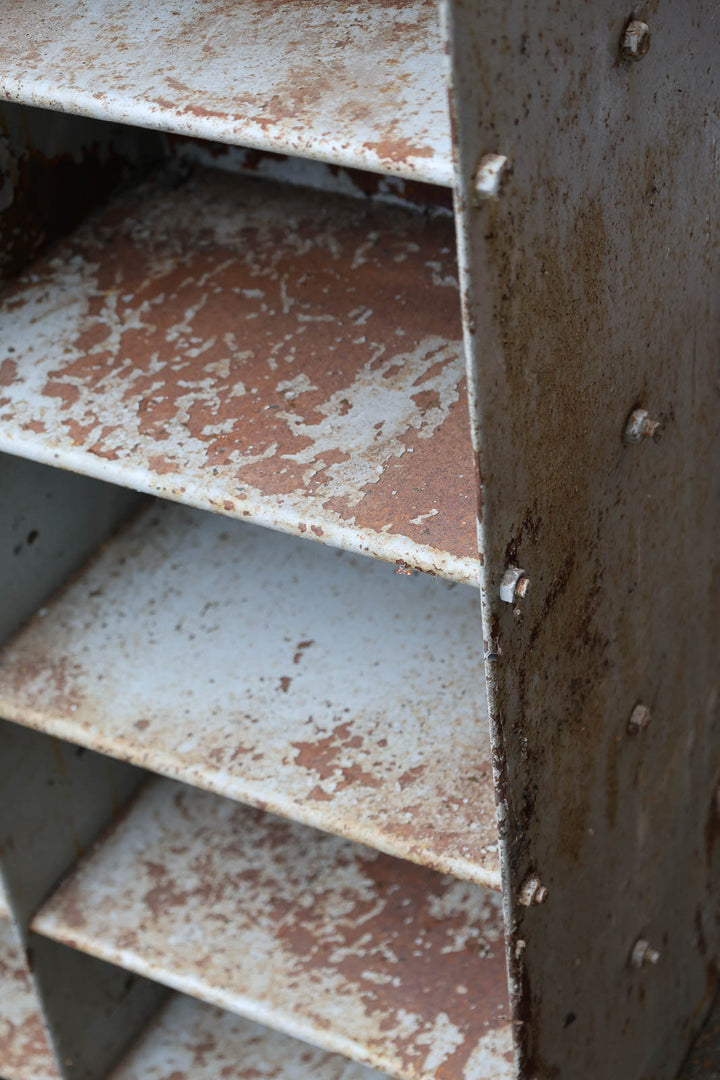 fernand-meuble-metier-metal-190-4