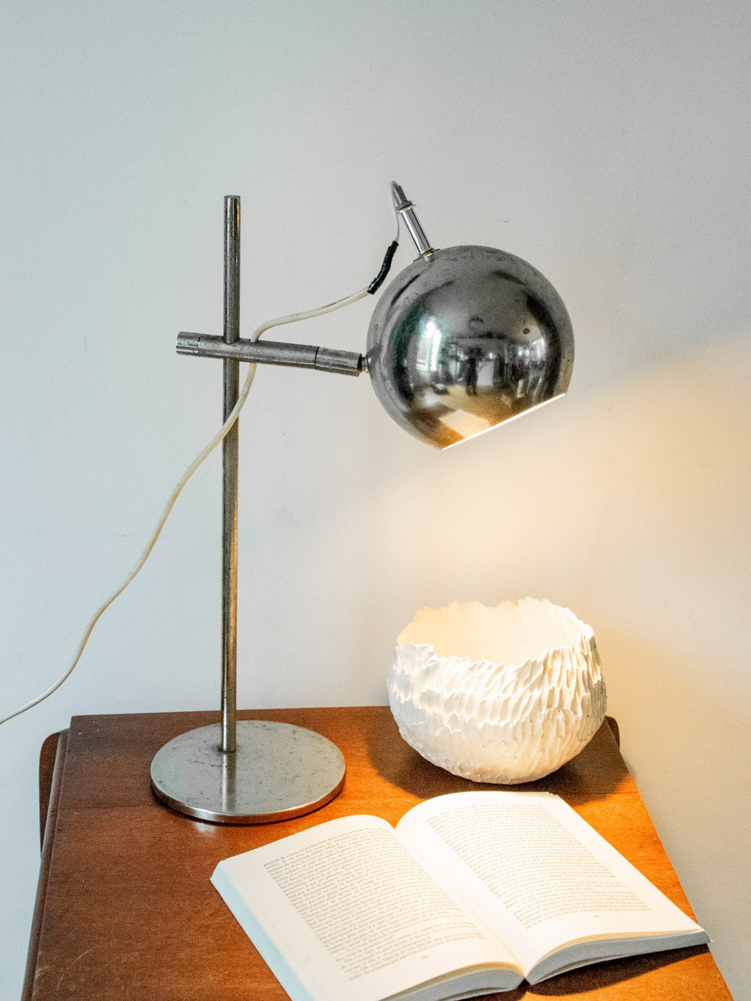 julia-lampe-à-poser-eye-571-2