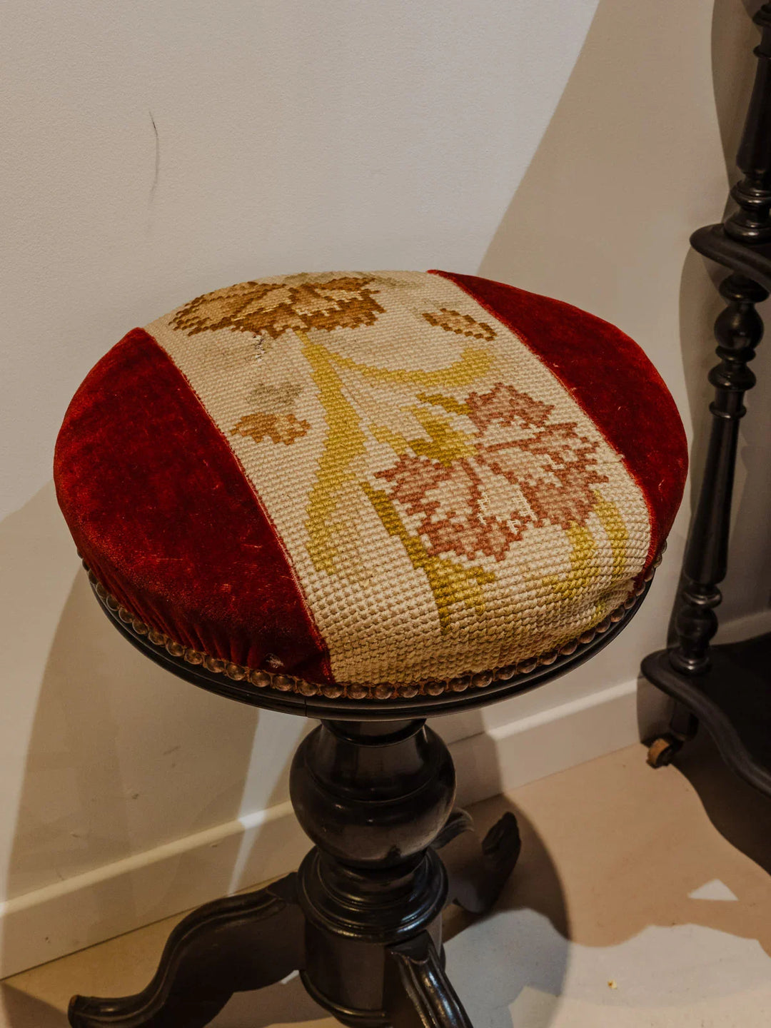 regis-tabouret-bois-1345-4