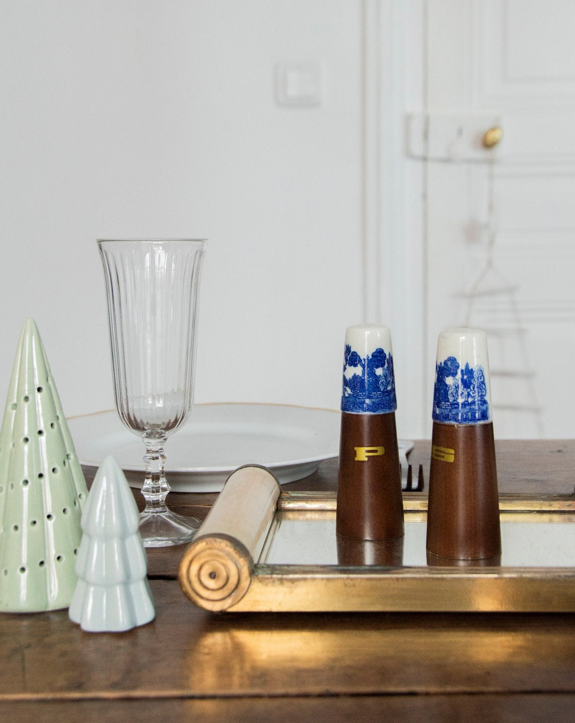 Our second-hand decorations