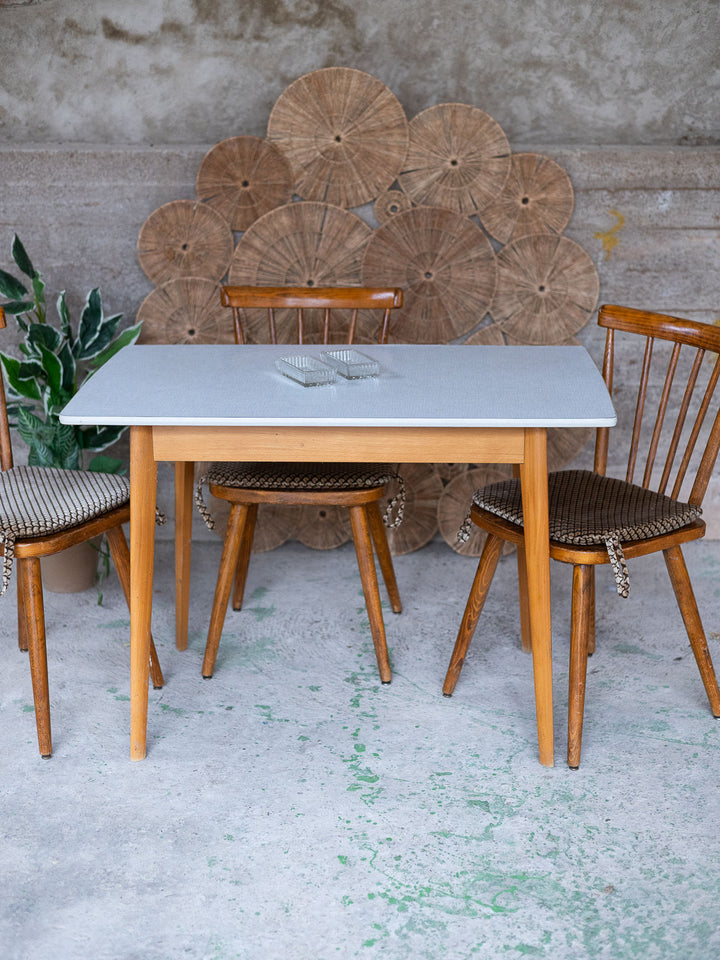 auguste-ensemble-table-et-chaises-bois-22-2