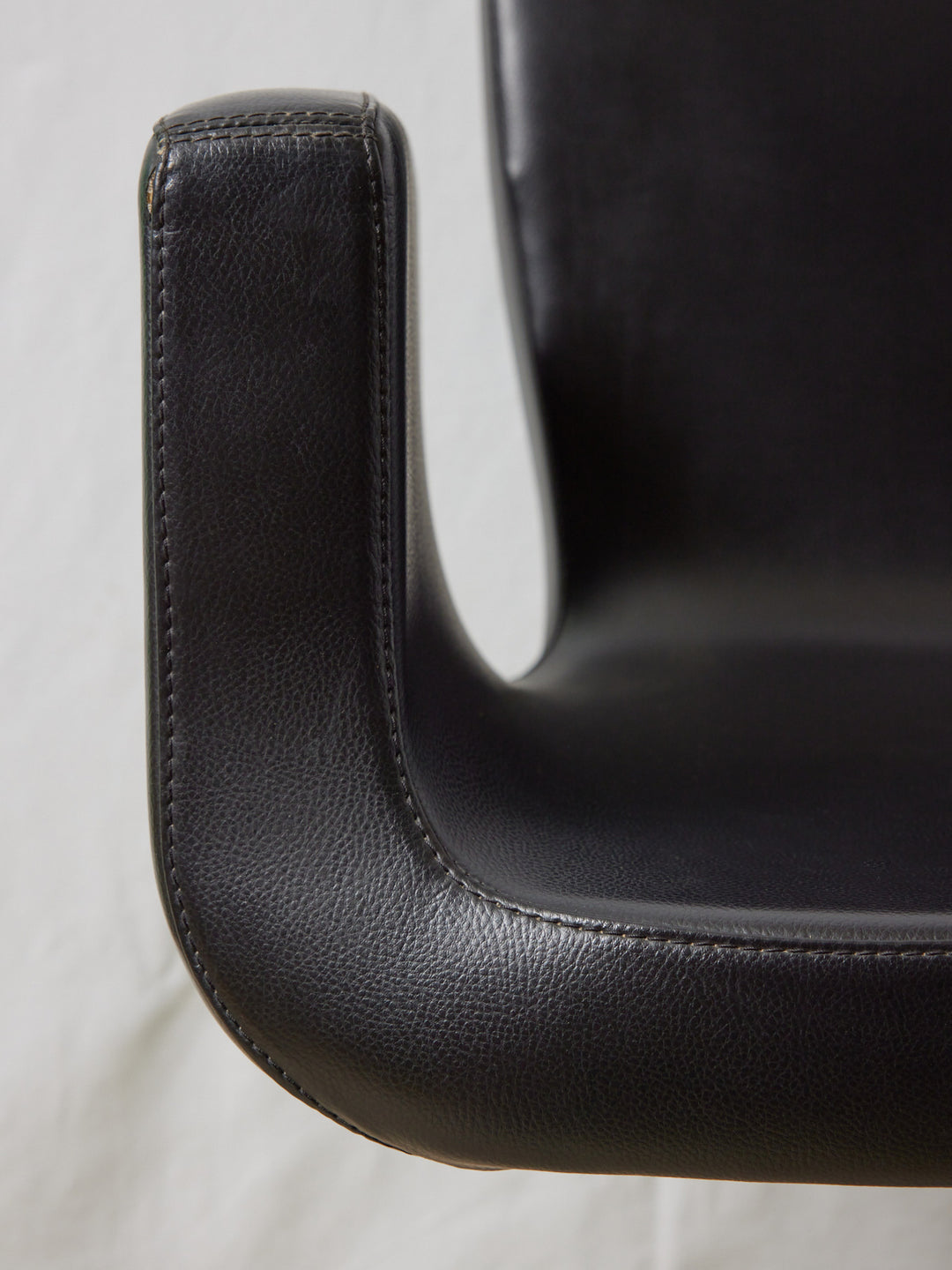 jakob-fauteuil-cuir-748-4