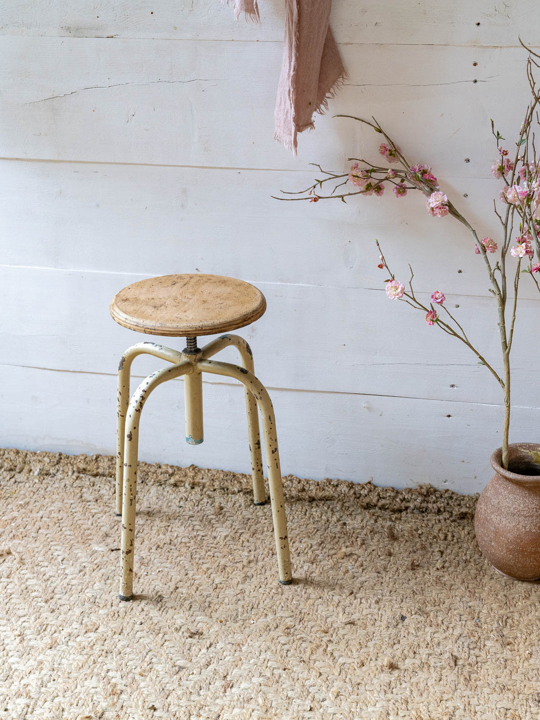 regis-tabouret-bois-869-3