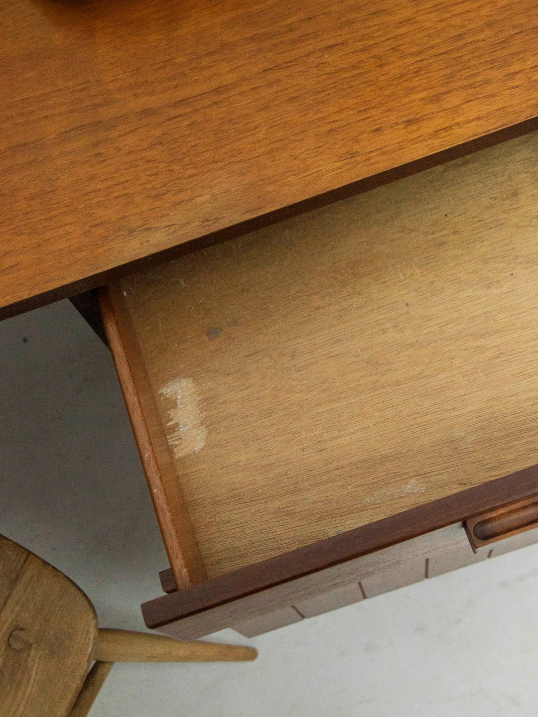 yvan-bureau-bois-203-9