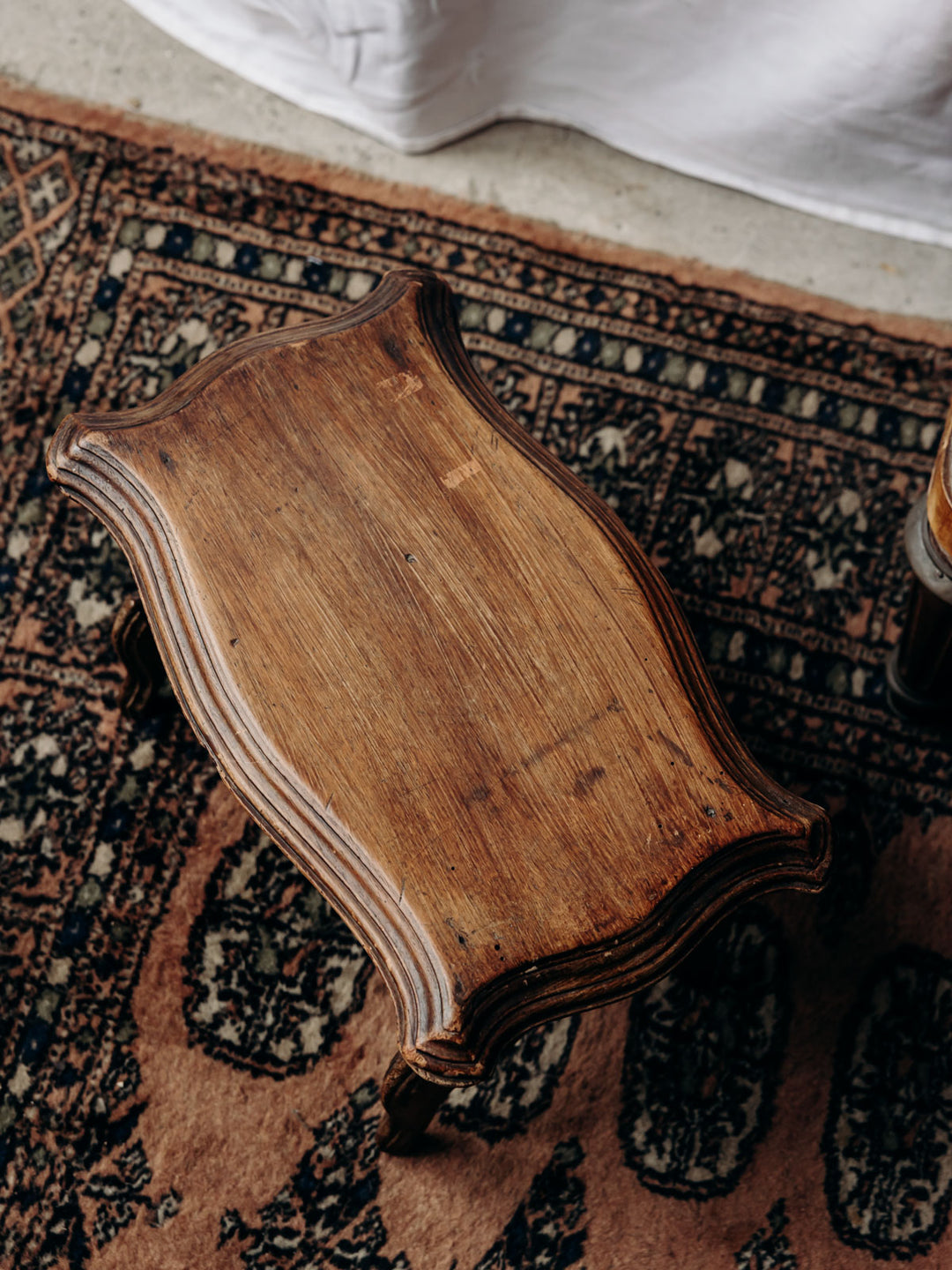 regis-tabouret-bois-847-4