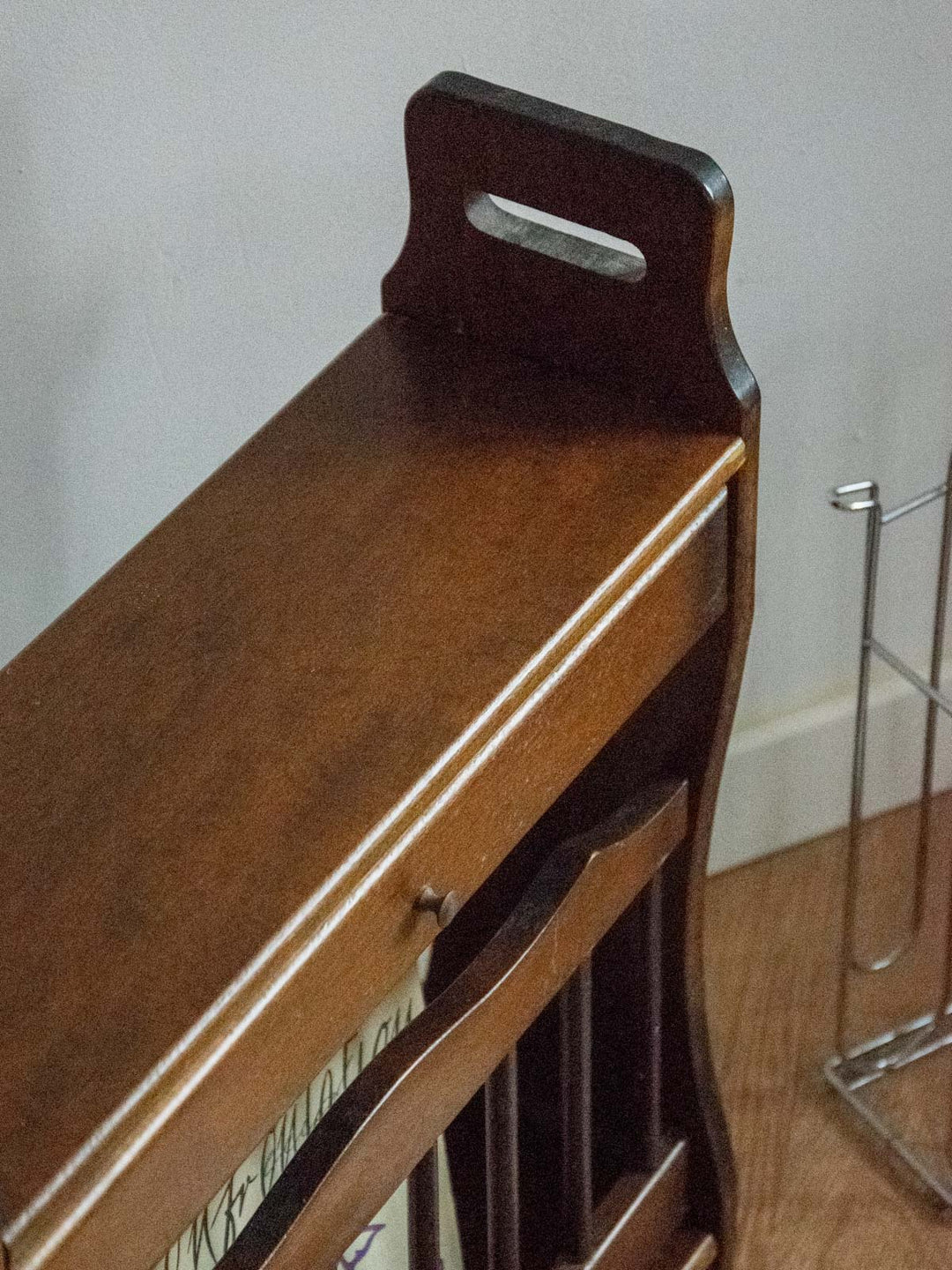 desire-porte-revue-bois-151-4