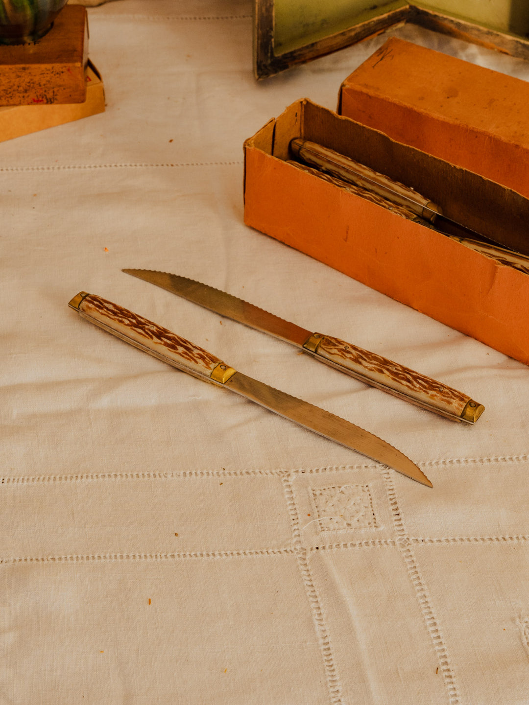 lois-couverts-bakelite-664-3