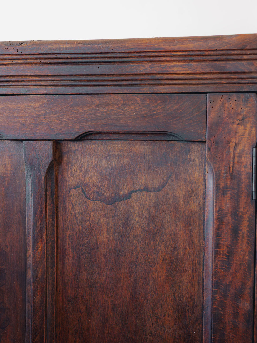 blandine-armoire-bois-fonce-parisienne-502-7